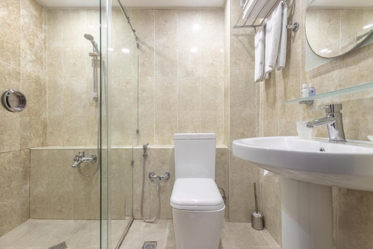 Deluxe City Hotel Баку Экстерьер фото