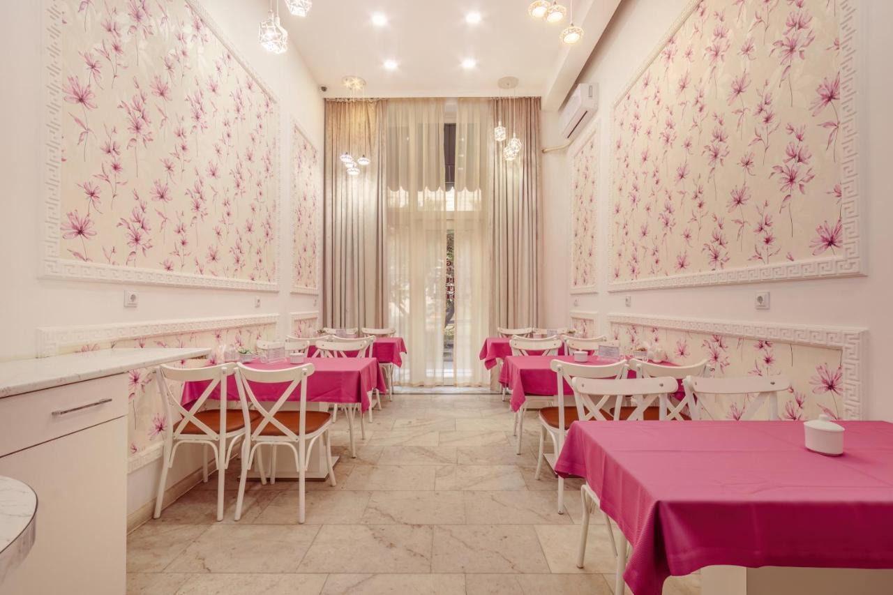 Deluxe City Hotel Баку Экстерьер фото